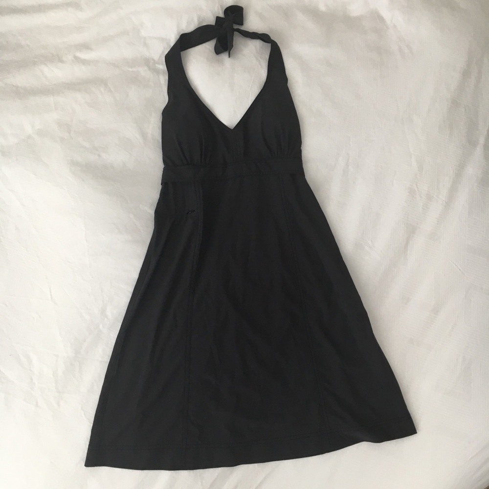 Athleta black halter summer dress petite
